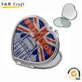 Reino Unido diseño en forma de corazón Epoxy Doming Travel Mirror Wholesale Ym1164